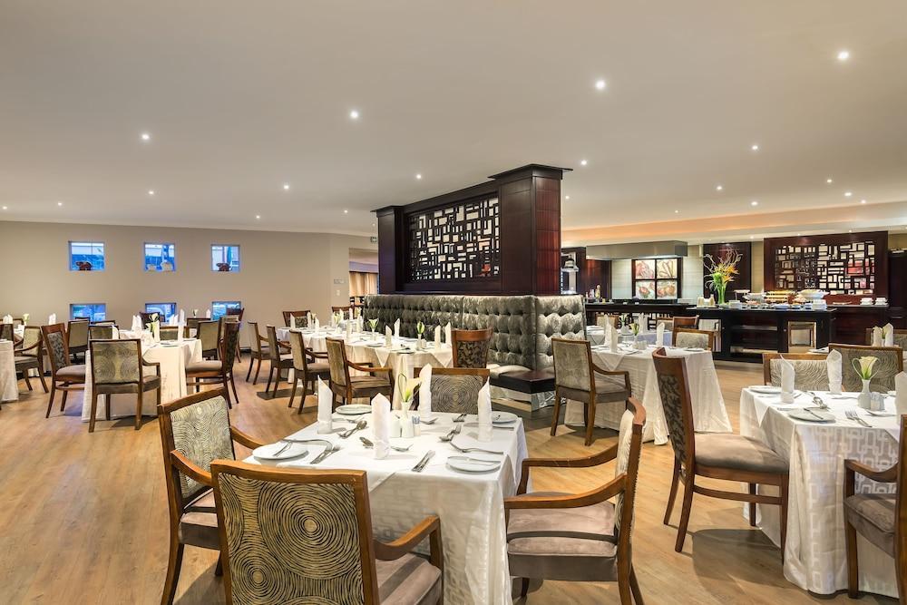 Anew Hotel Highveld Emalahleni Kültér fotó