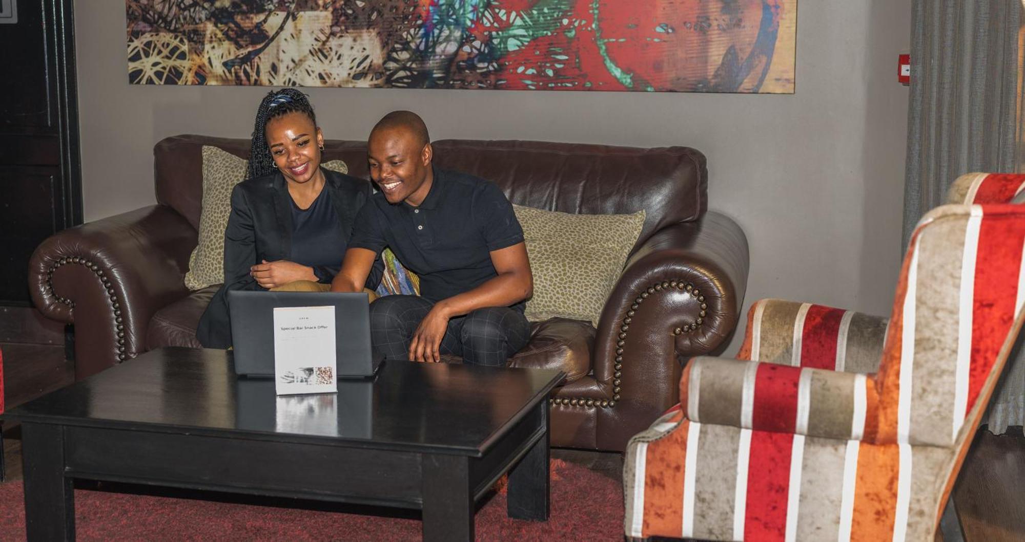Anew Hotel Highveld Emalahleni Kültér fotó